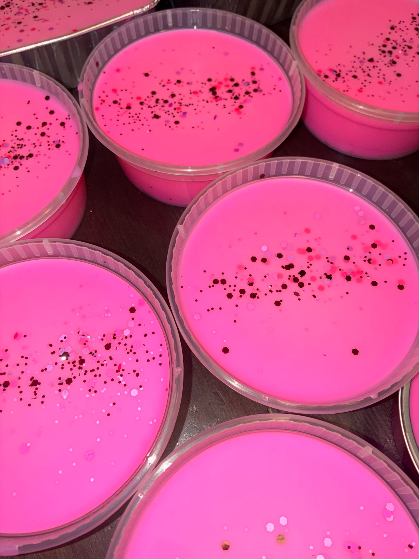 Clearance 8oz Tubs